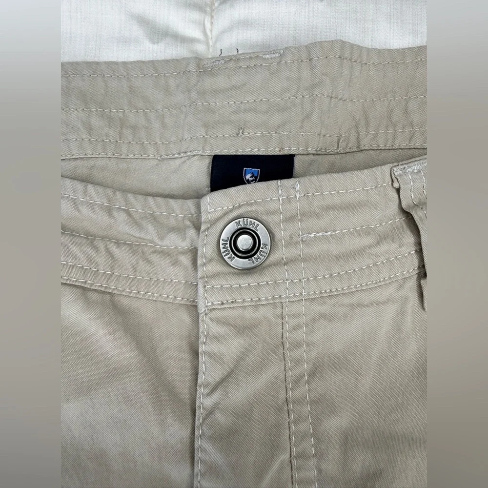 Kuhl women’s hiking climbing camping khaki shorts 5 pockets lightweight 10 EUC - Picture 3 of 12